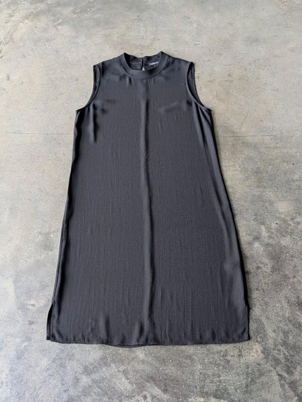 Eileen Fisher Silk Crepe Sleeveless Black Shift Mini Dress size XS